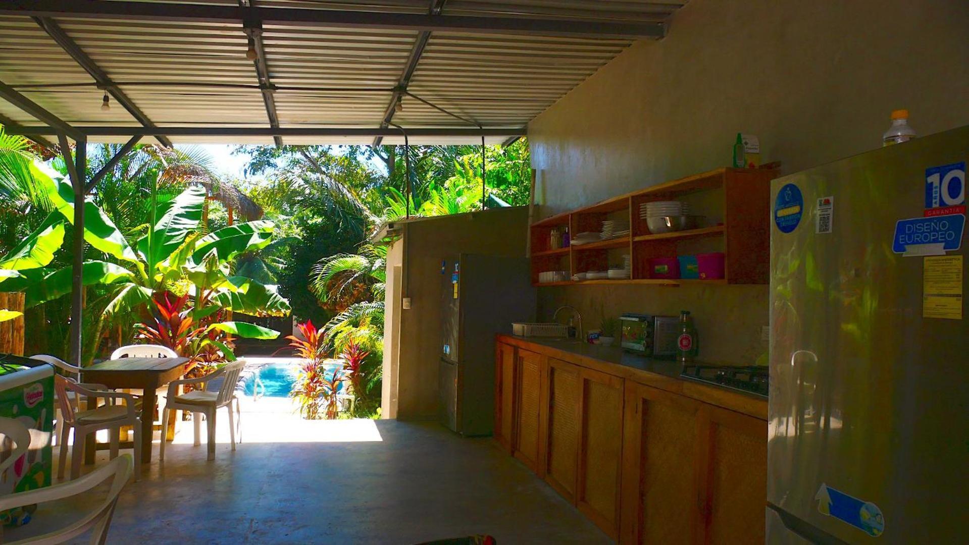 Cabinas Playa Surf Hostel Playa Santa Teresa  외부 사진